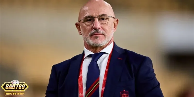 HLV Luis de la Fuente mang đến lối chơi mới linh hoạt không bị đóng khung